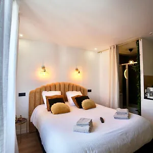 Modern Stud' *hyper Centre* 50m De La Mer* Appartement